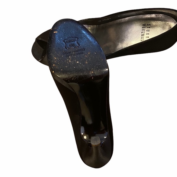 HP! Stuart Weitzman Eveswag black satin 8 peep toe - Picture 5 of 6